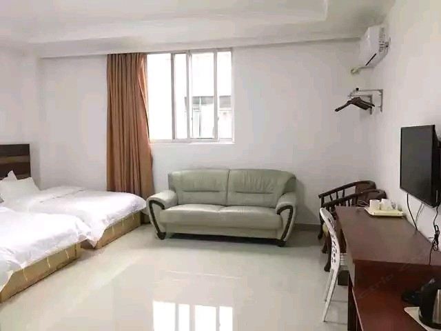 豪华三床房