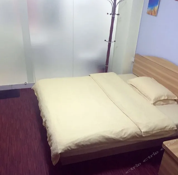 豪华大床房