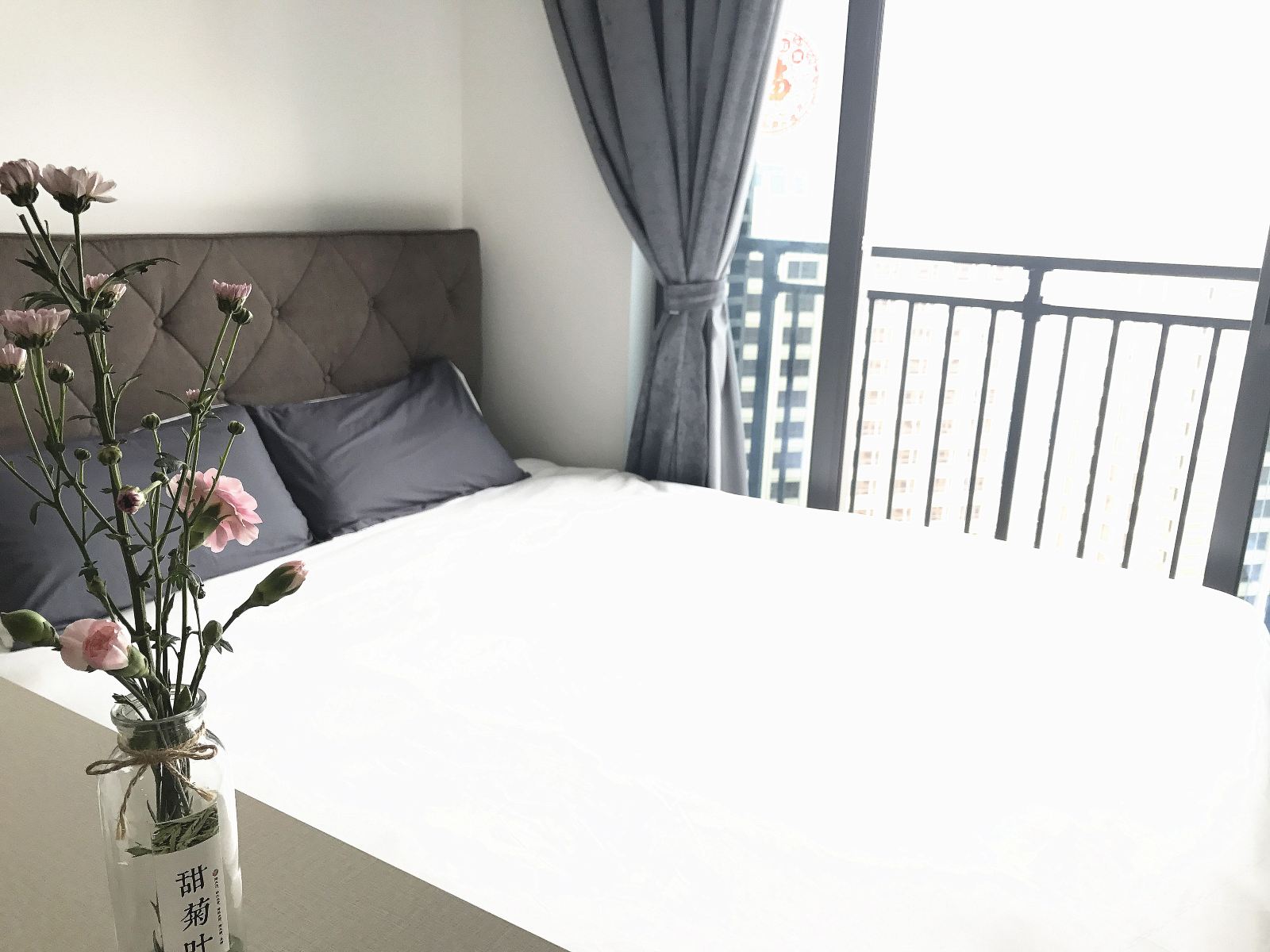 阳光景观大床房