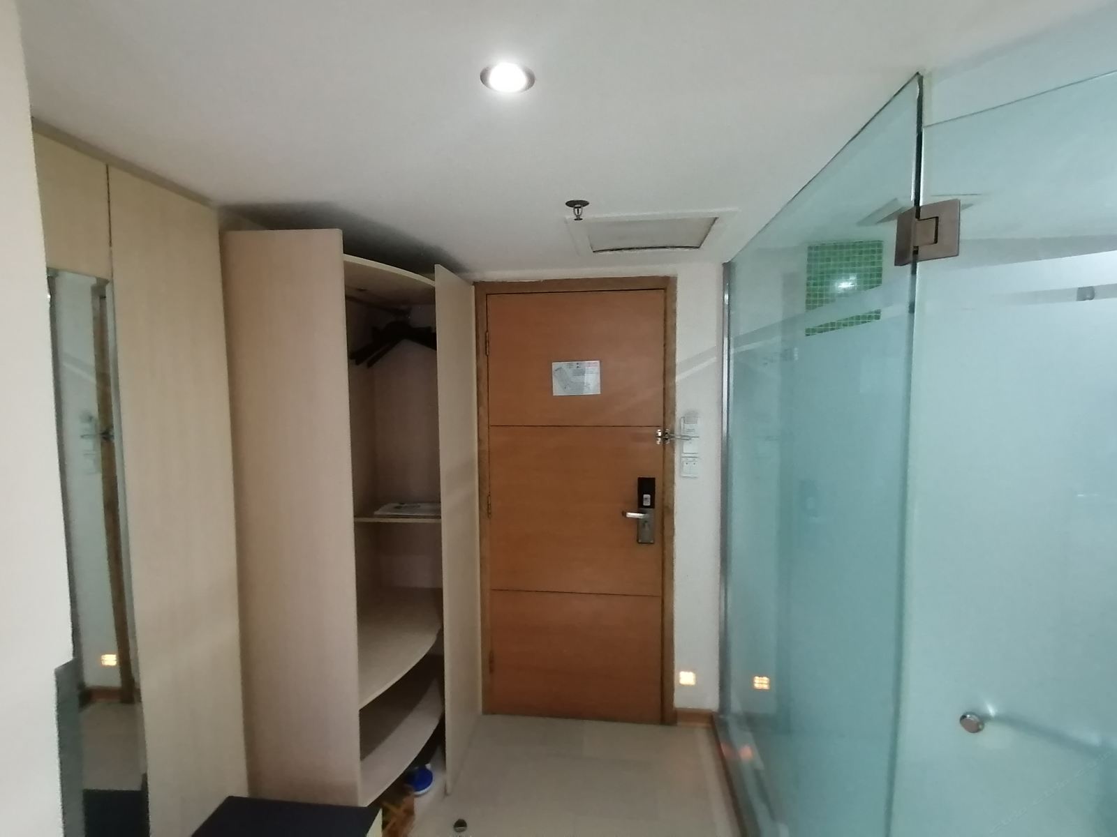 标准大床房
