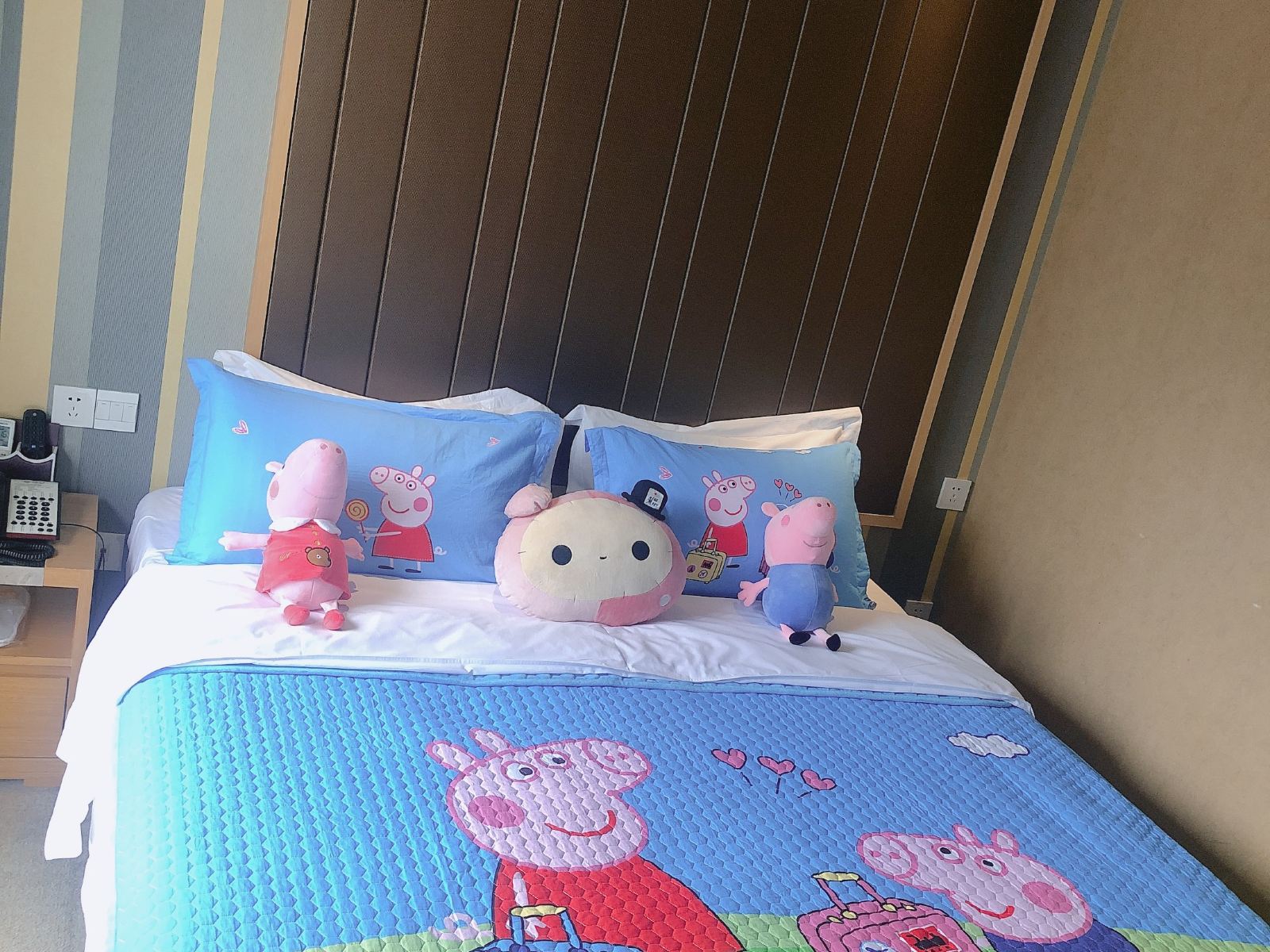 亲子套房