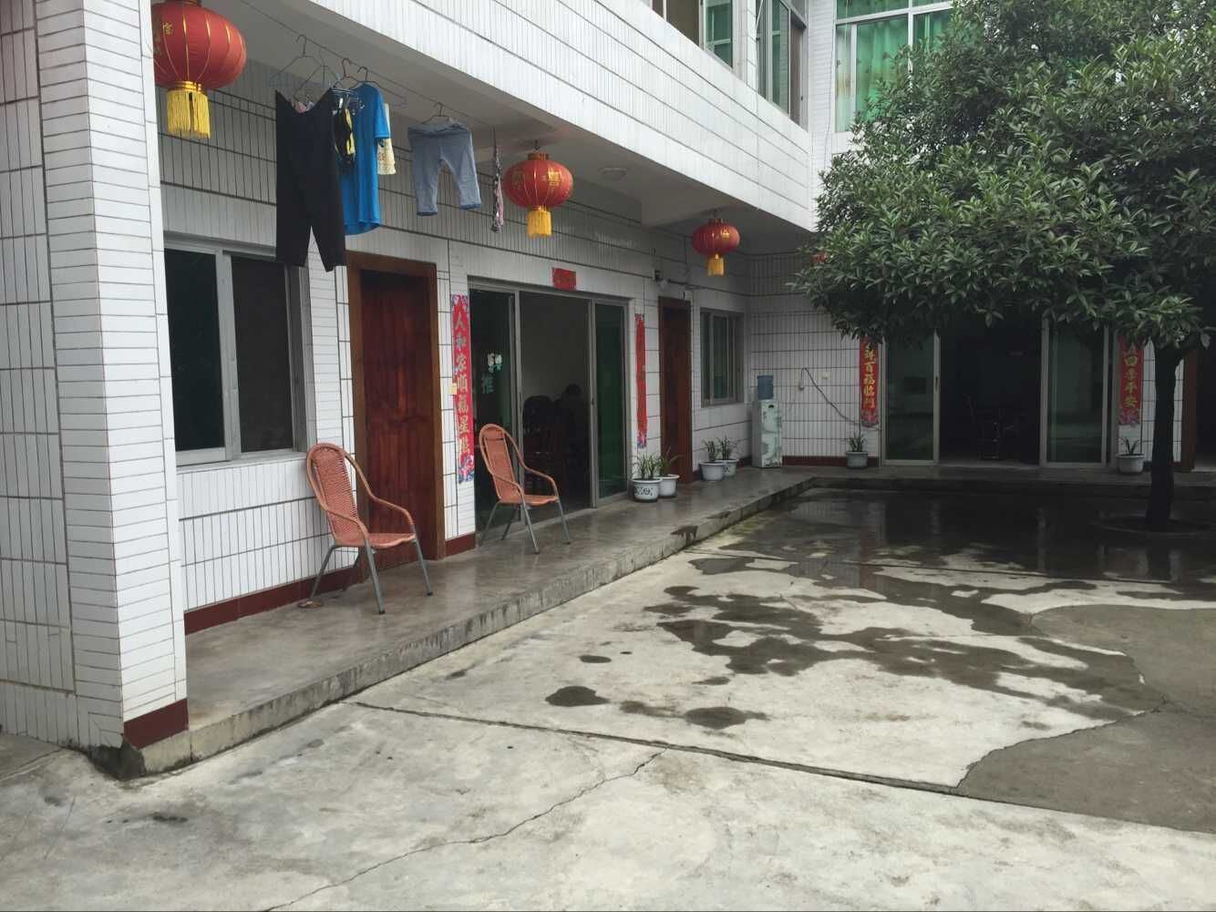 彭州小鱼洞龙源山庄