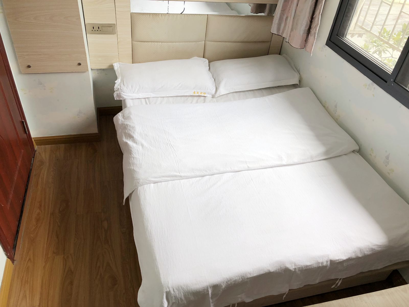 特惠大床房