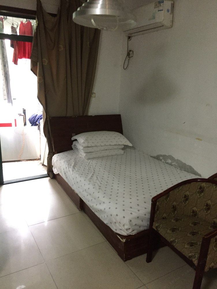 舒适豪华二室大床房