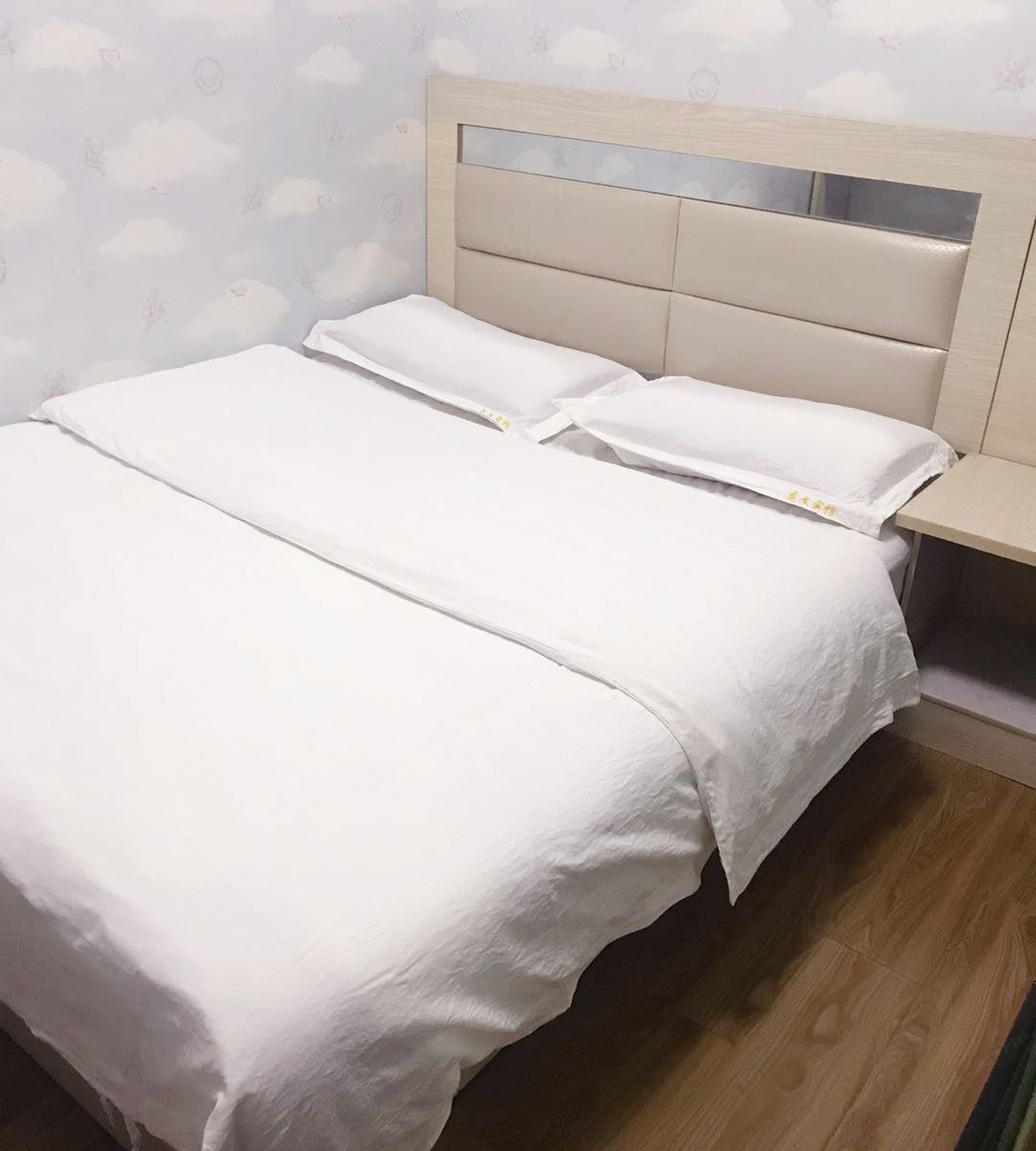 特惠大床房