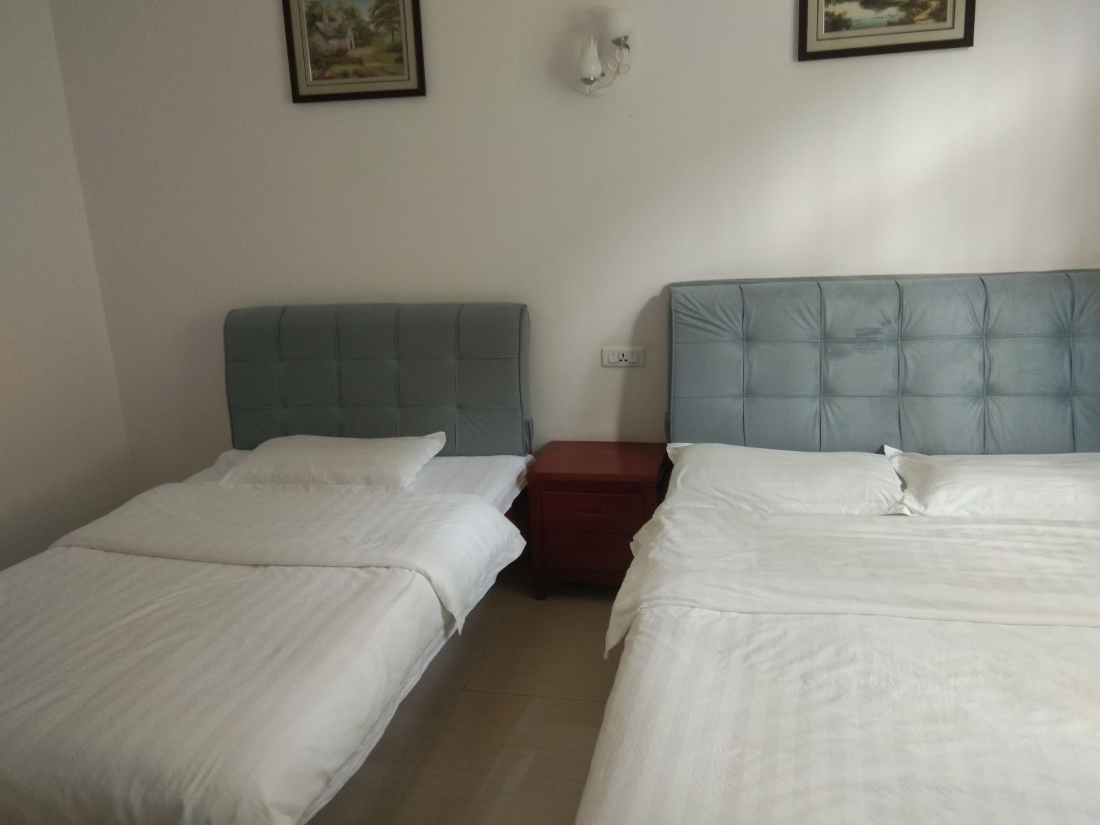 家庭间