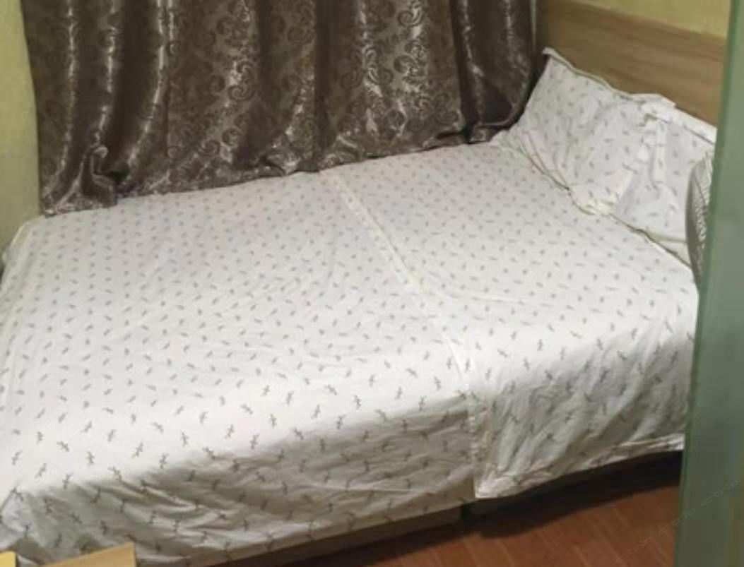 标准大床房