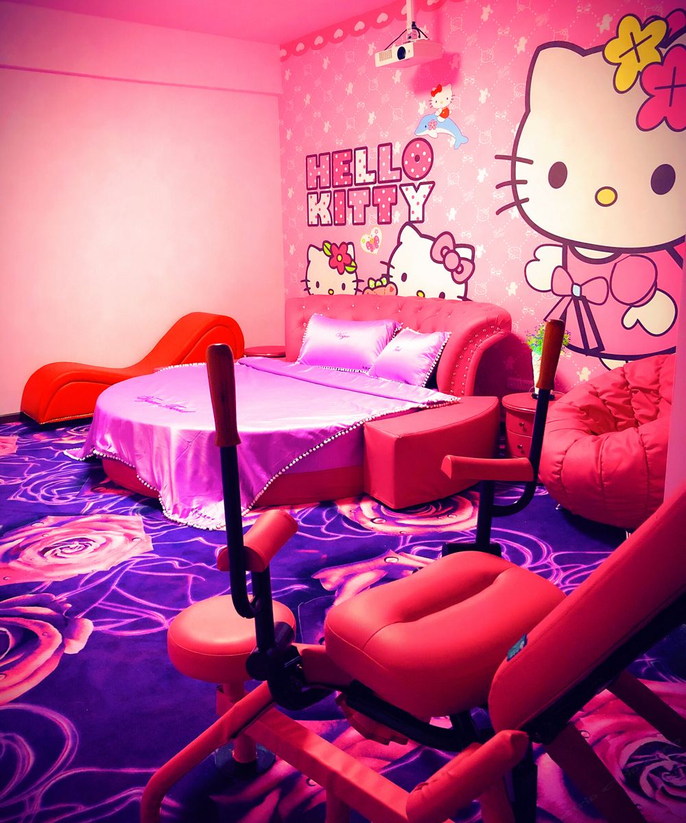 hellokitty粉红记忆影院主题房