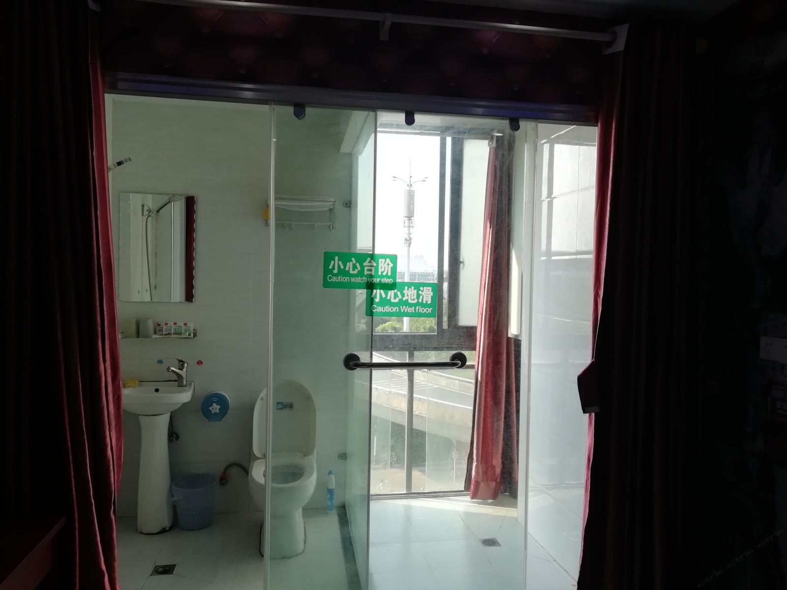 大床房