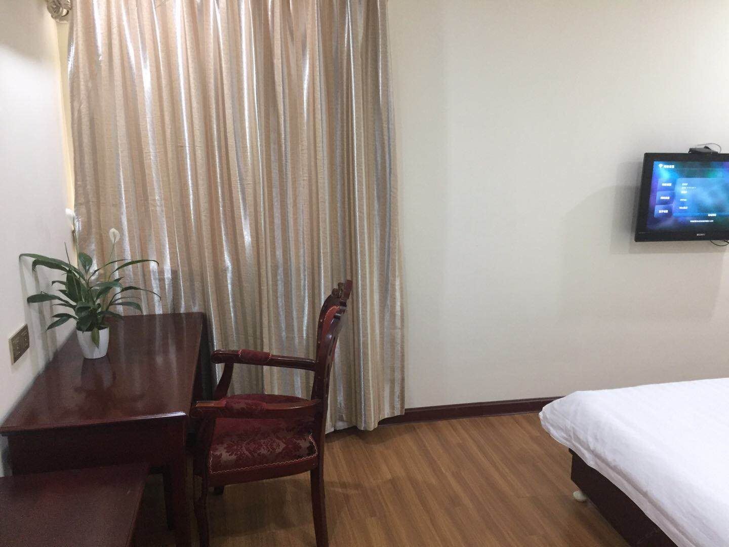 大床房