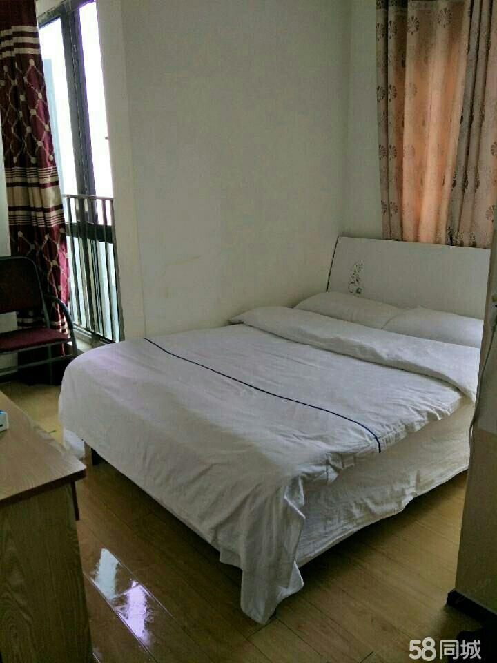 温馨大床房