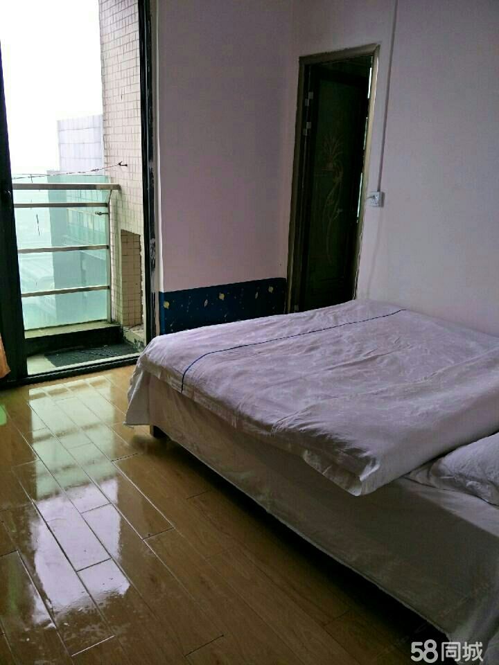 温馨大床房