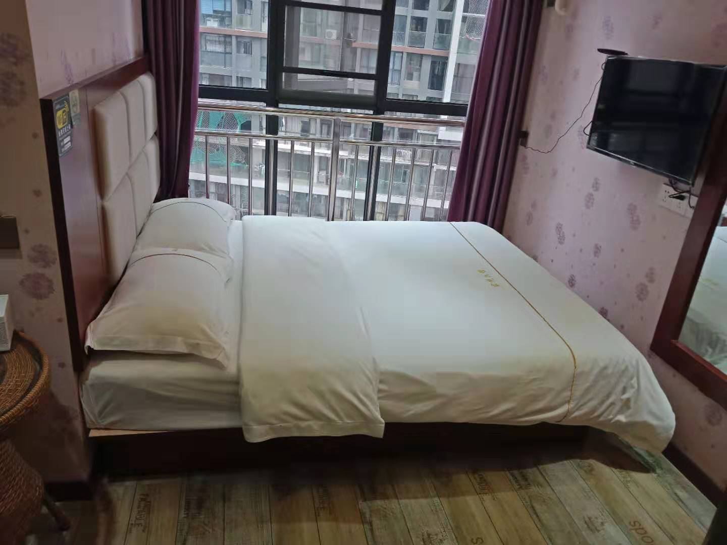 温馨大床房