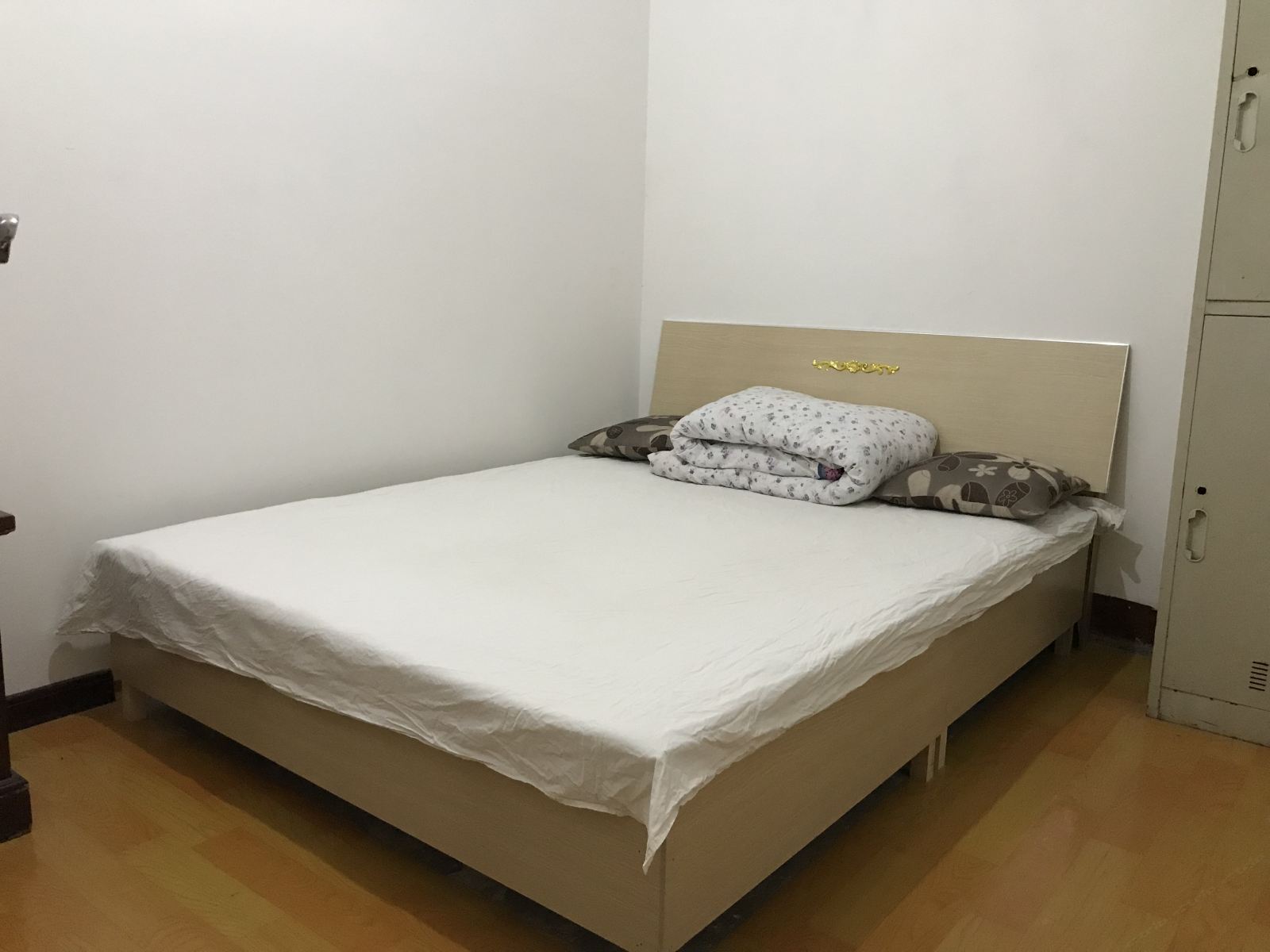 普通大床房
