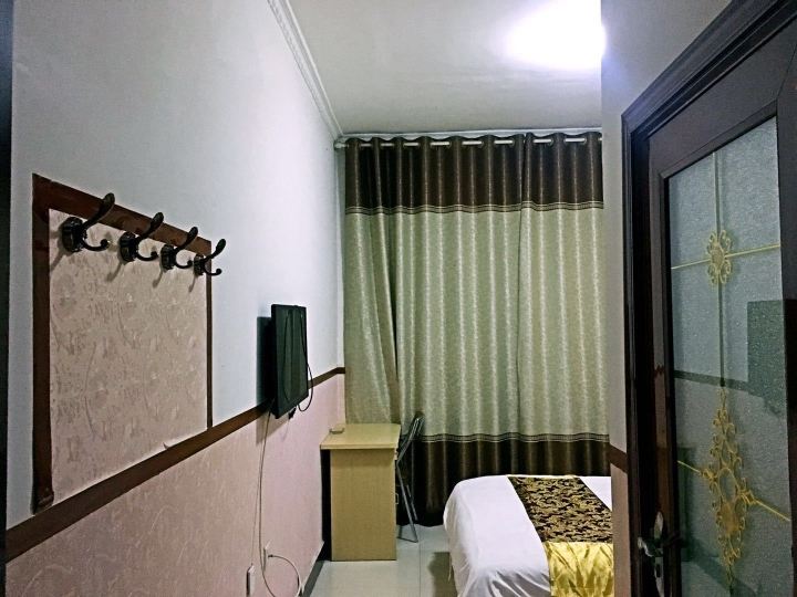 标准大床房