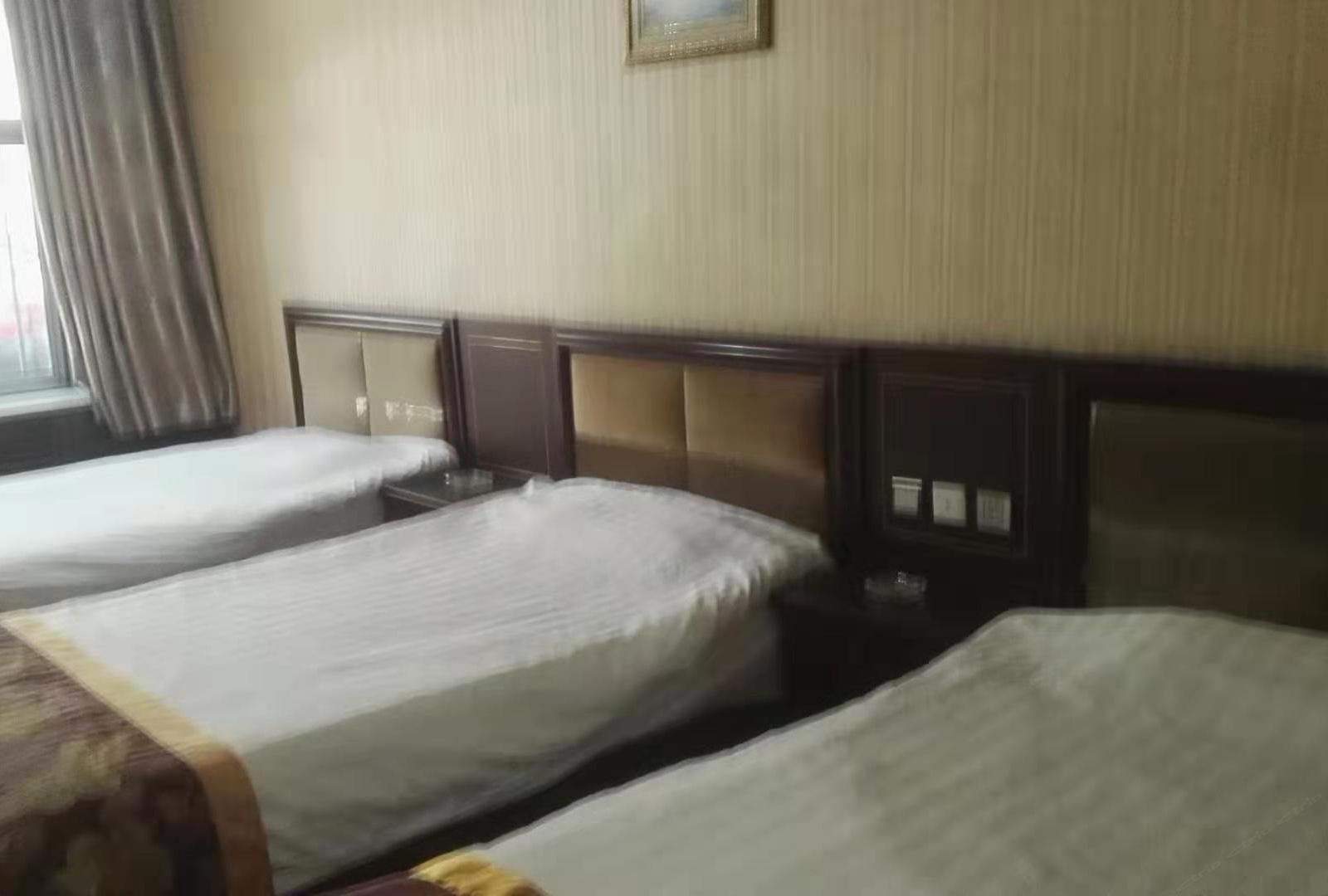 三人间