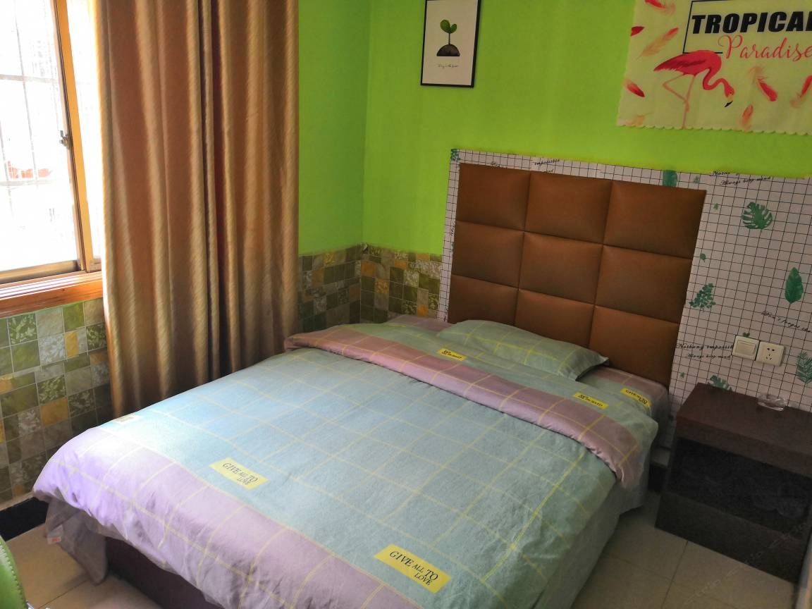 简约大床房