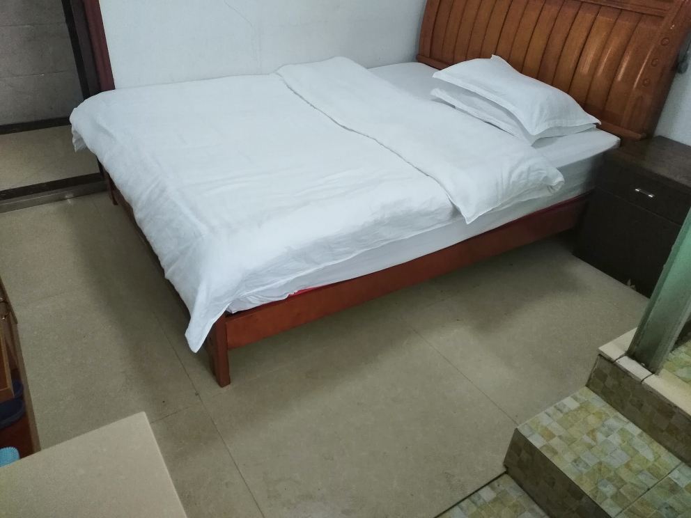 温馨大床房