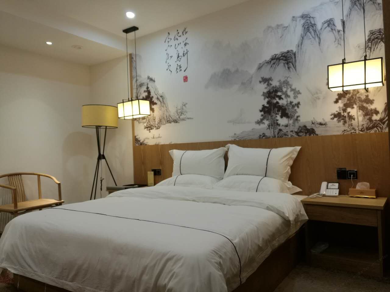 无窗大床房