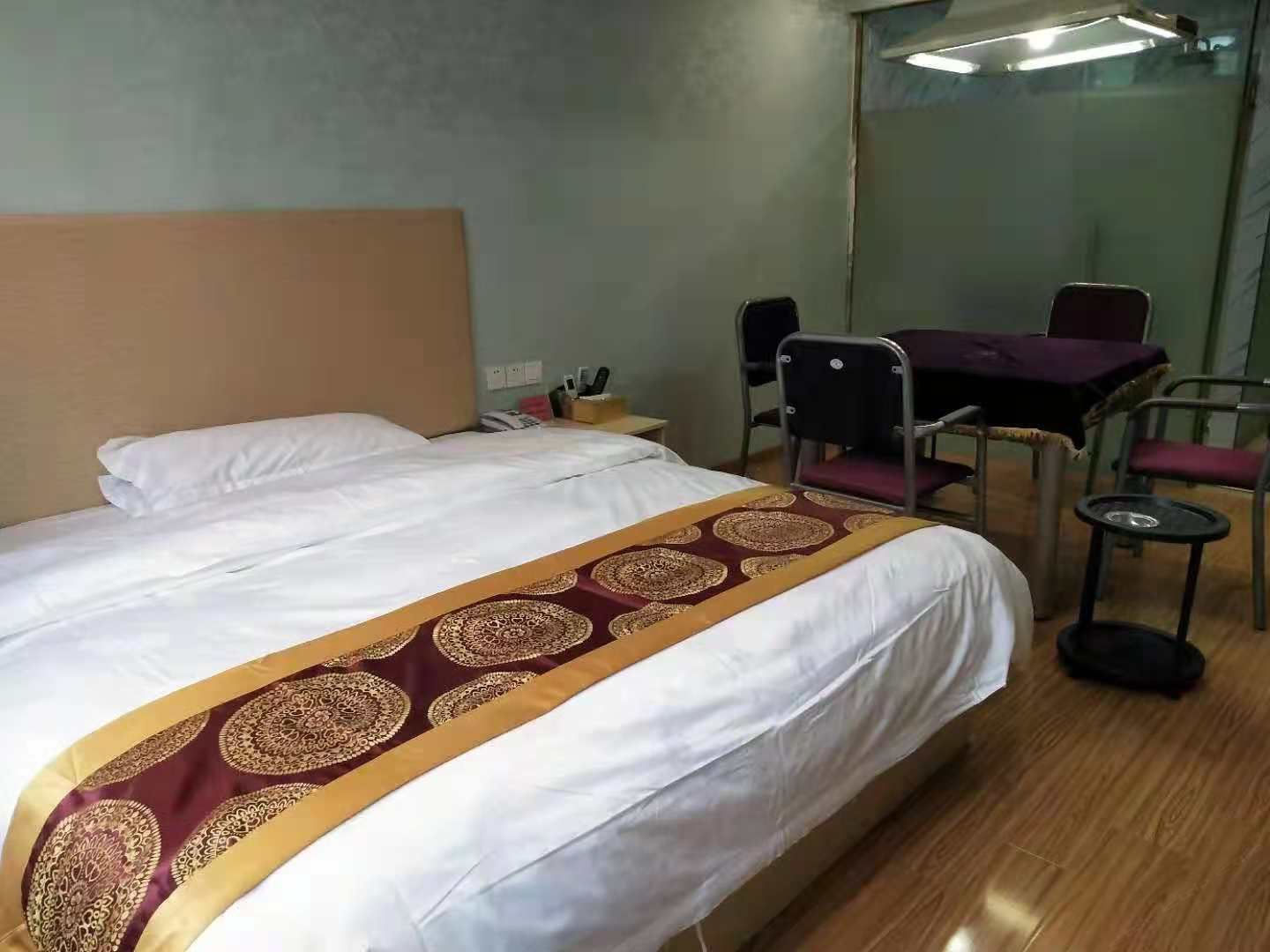 棋牌房