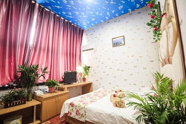 时尚大床房