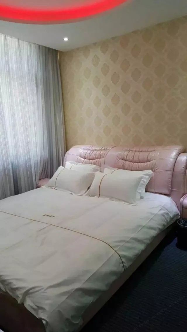 特惠大床房