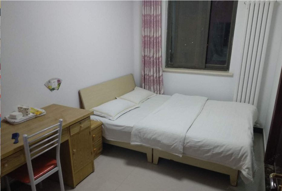精美大床房(公共卫浴)