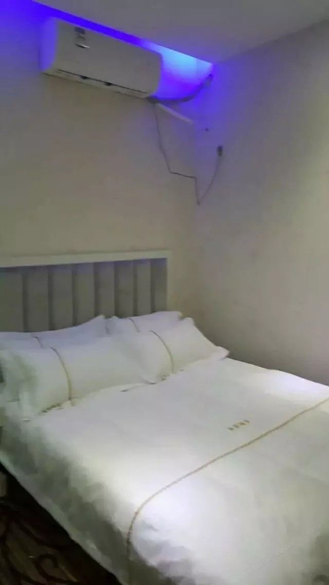 特惠大床房