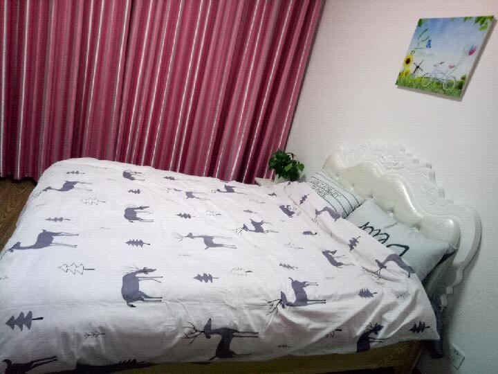 豪华大床房