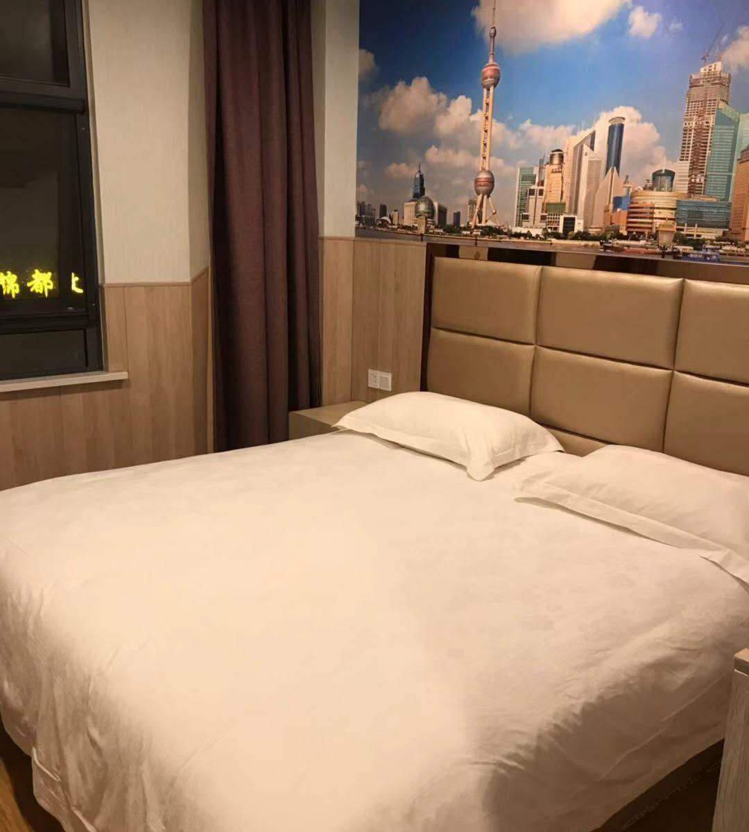 商务大床房