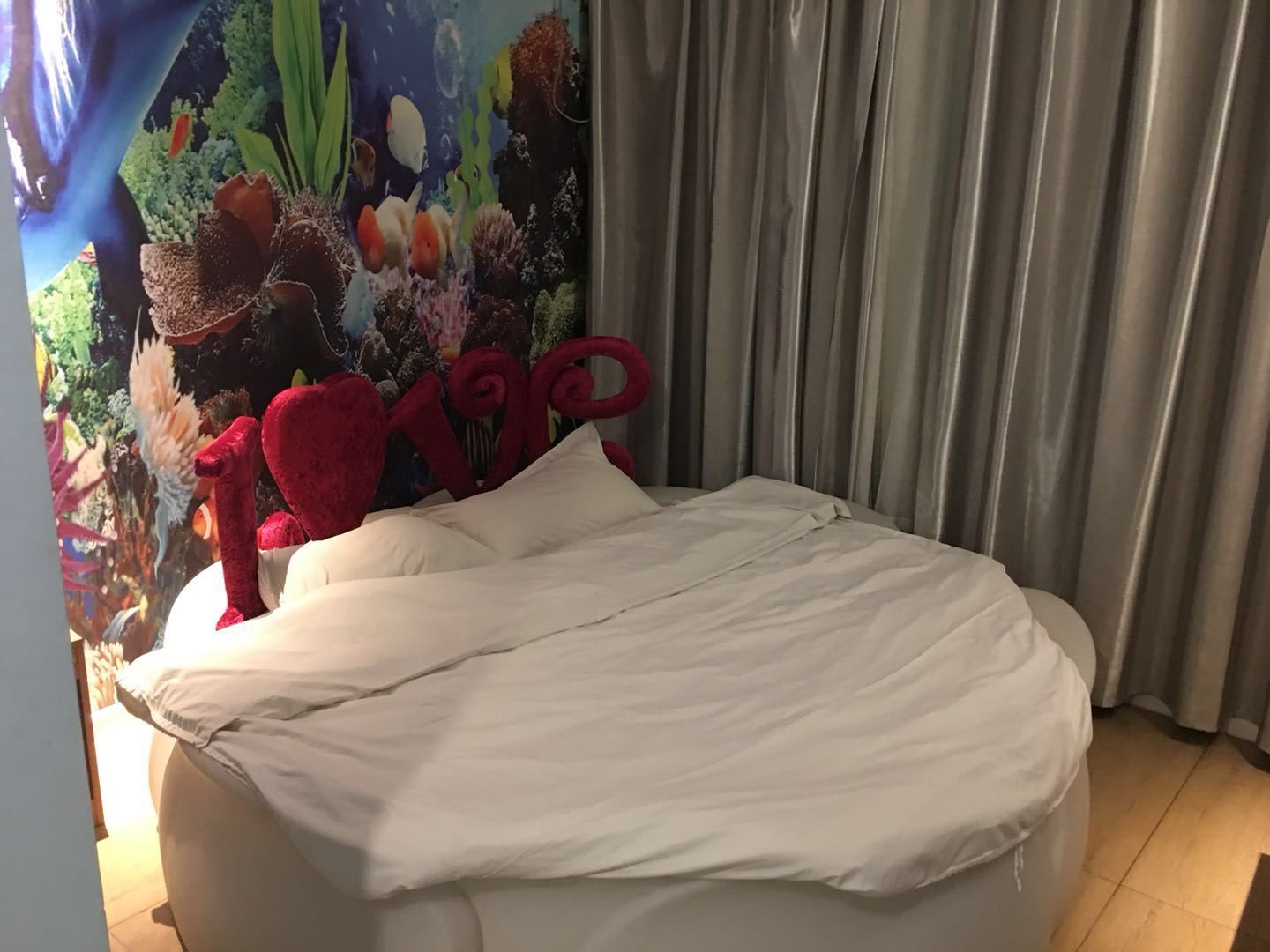 温馨主题房