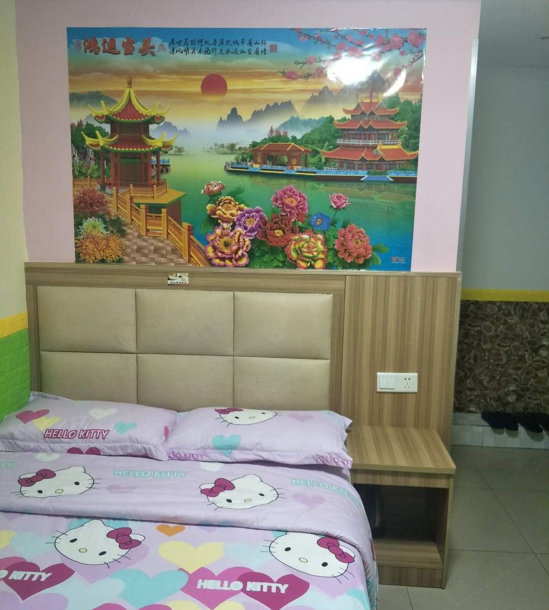 浪漫温馨大床间