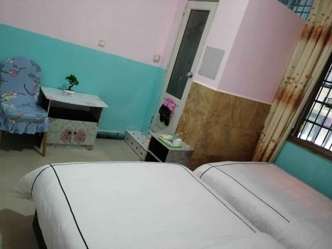 标准双间