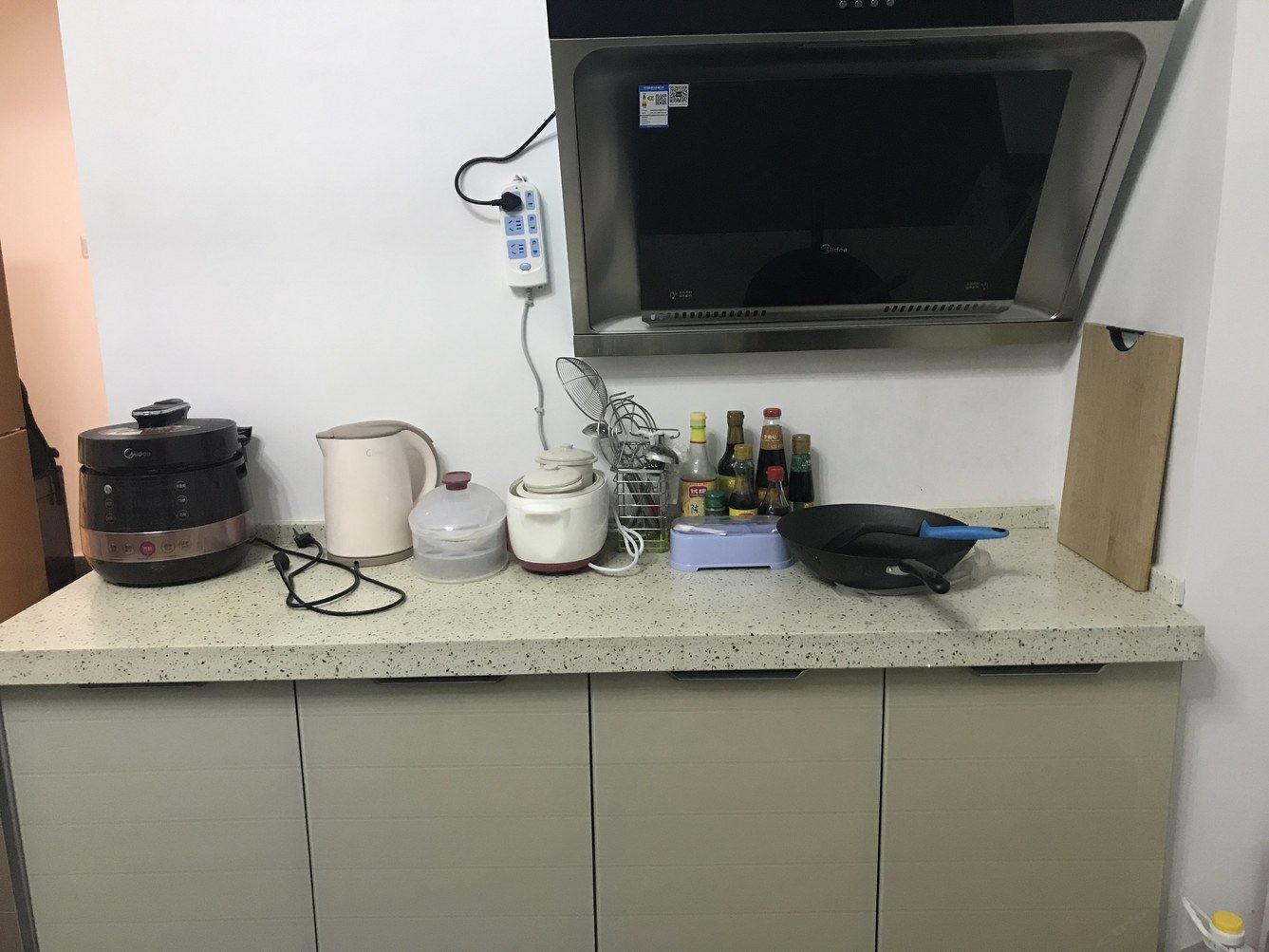 高层一室大床房