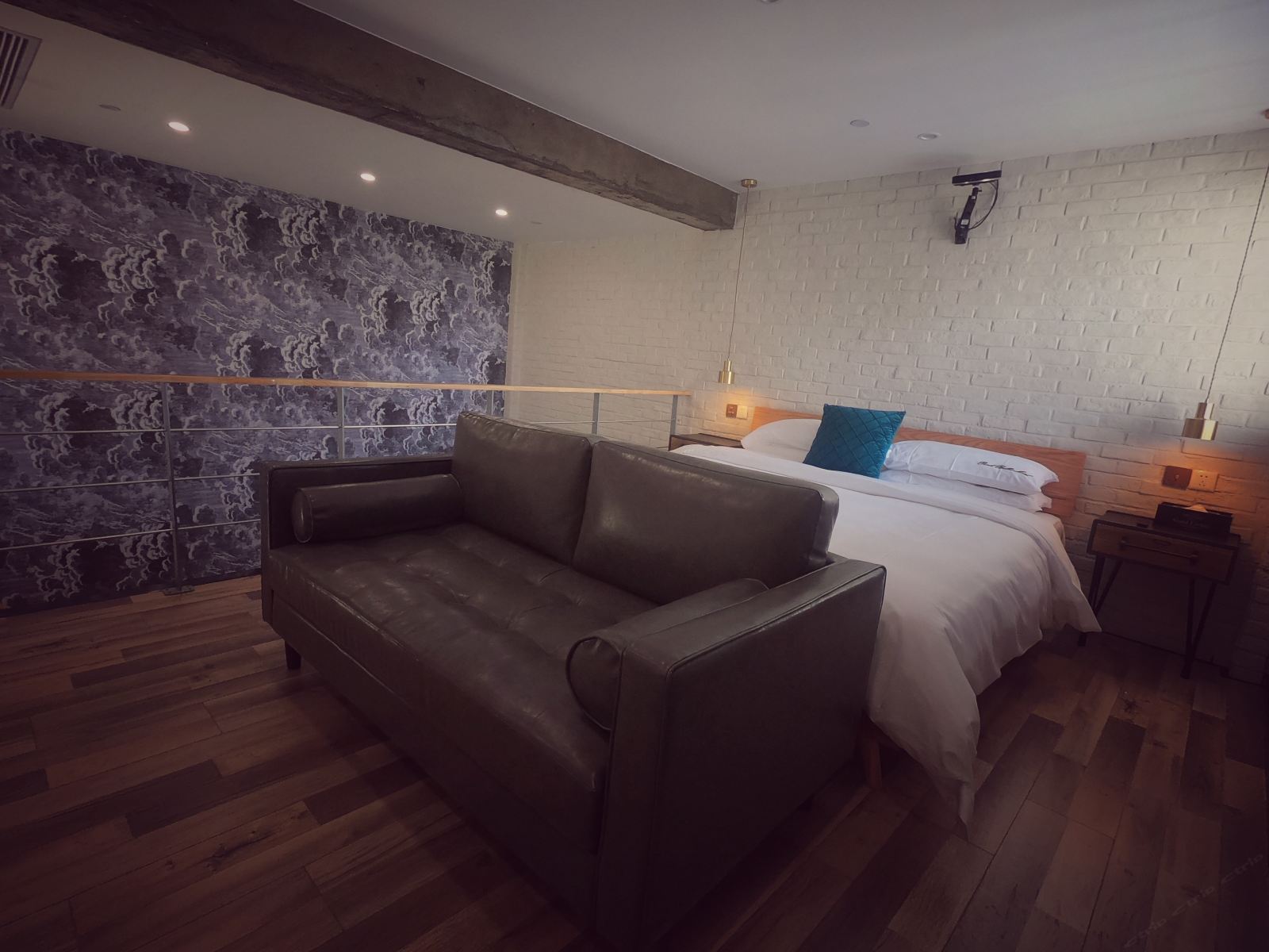 Loft家庭房