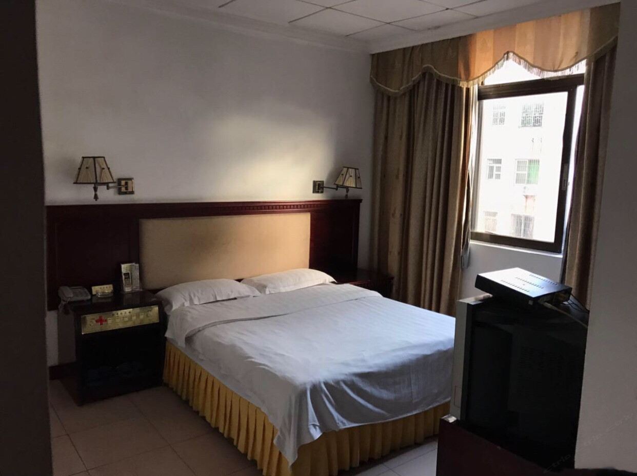 标准大床房