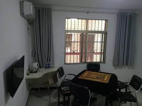 麻将房