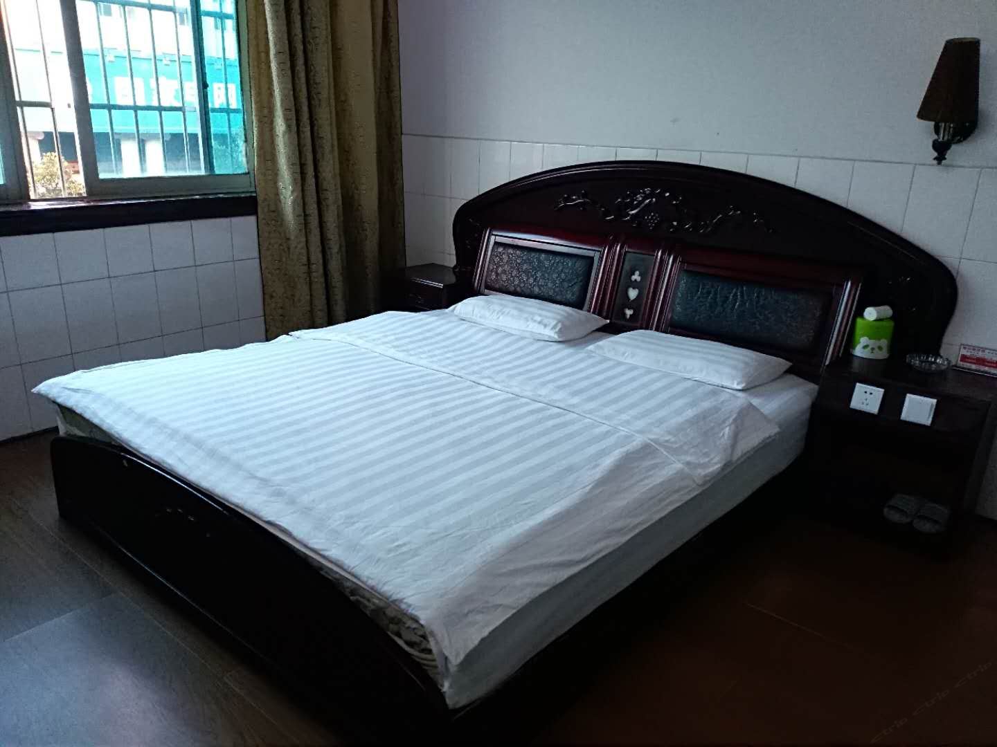 普通房(无窗)