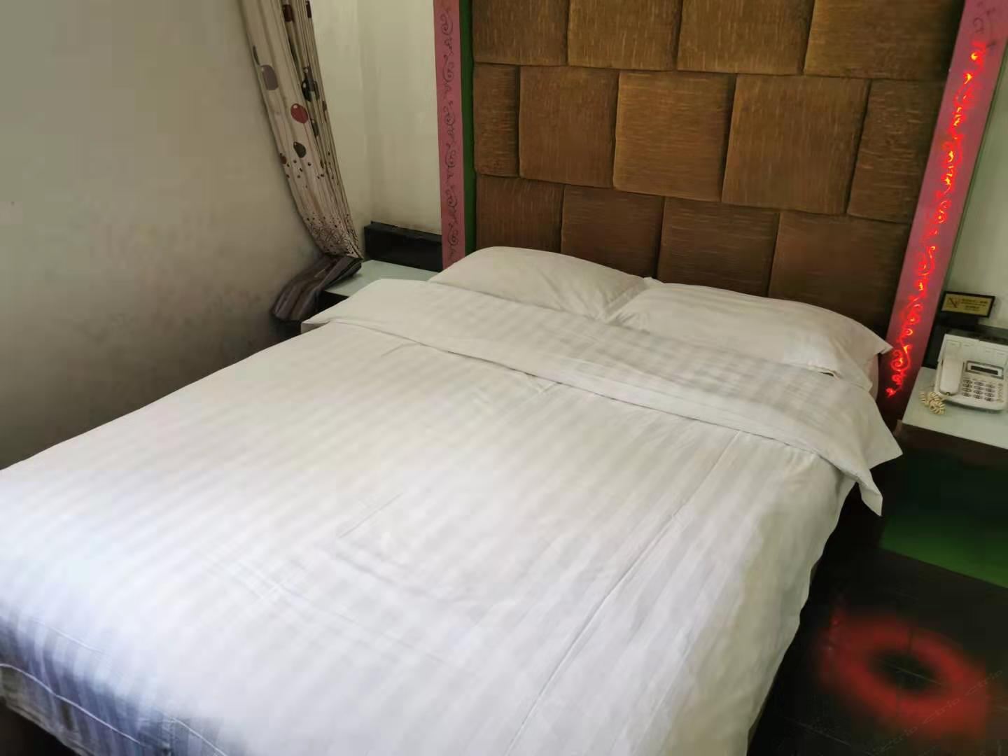 大床房