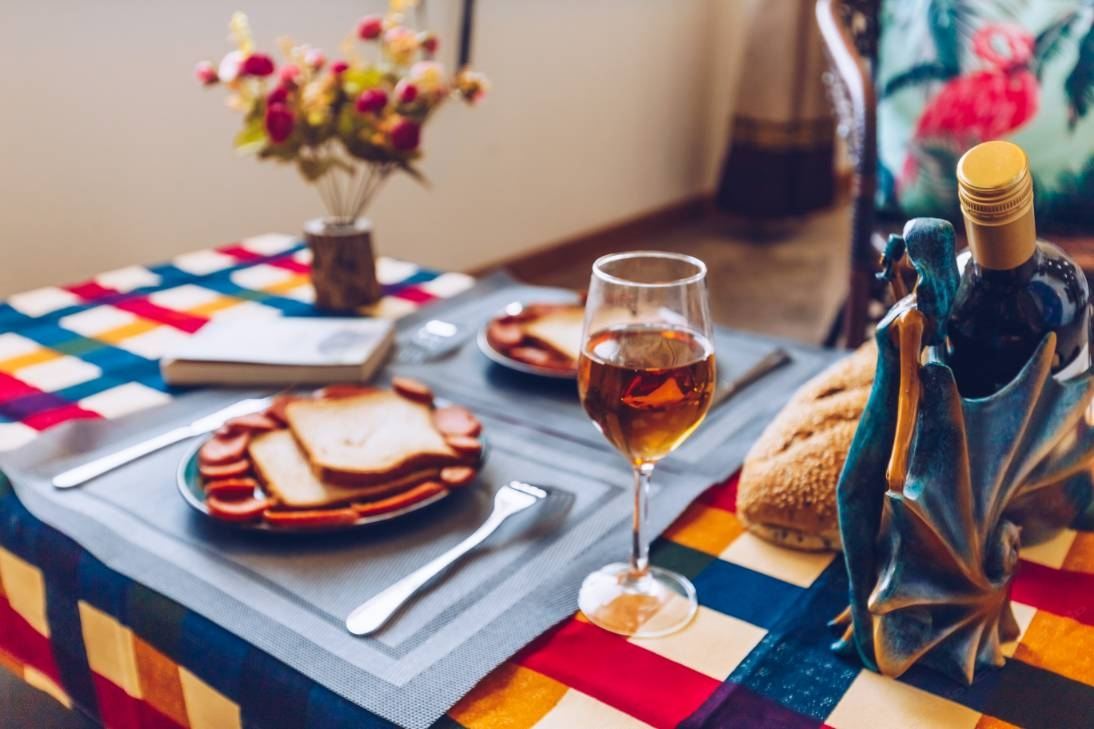 LOFT巴巴尼亚民族风大床房