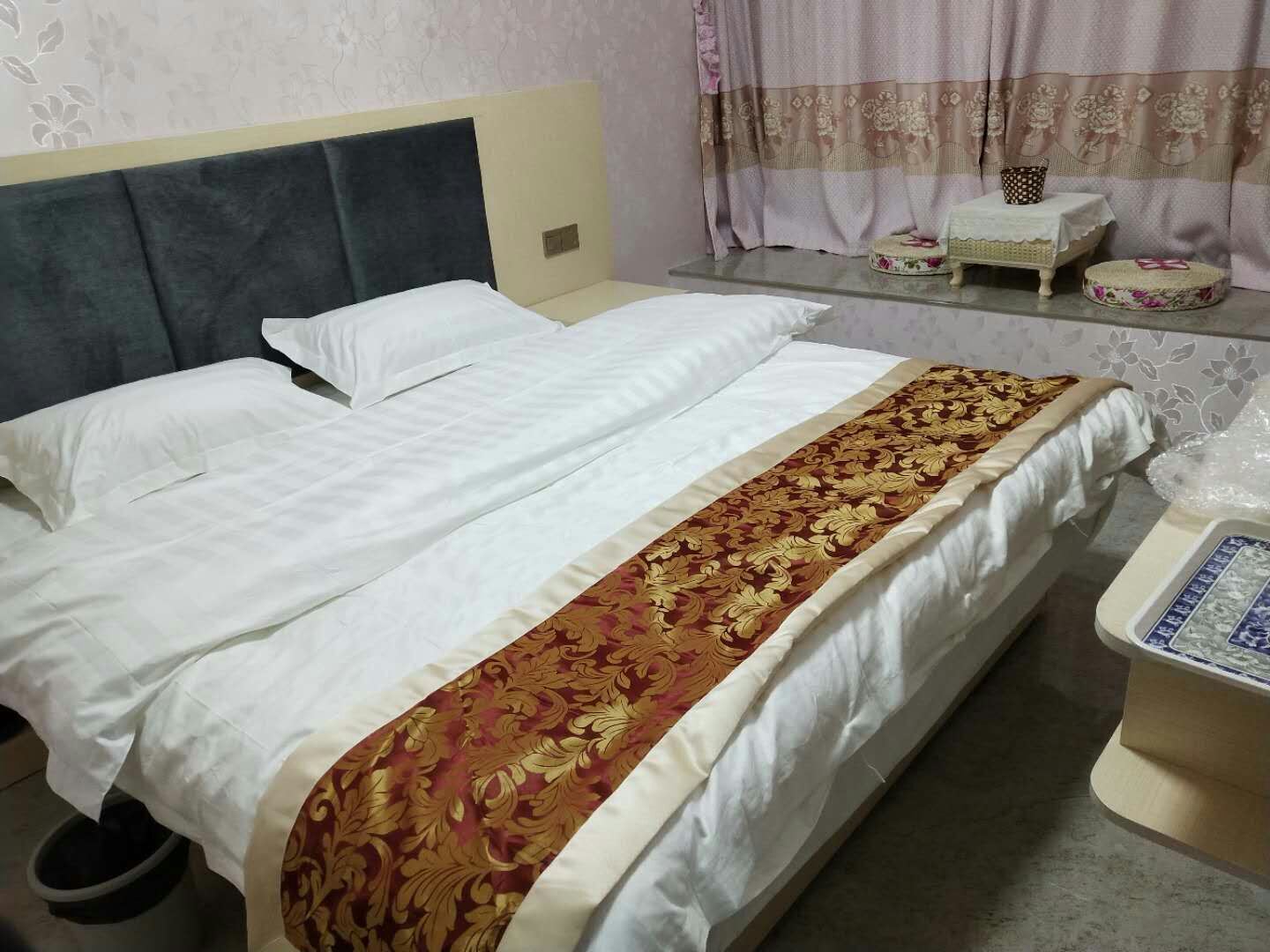 时尚大床房