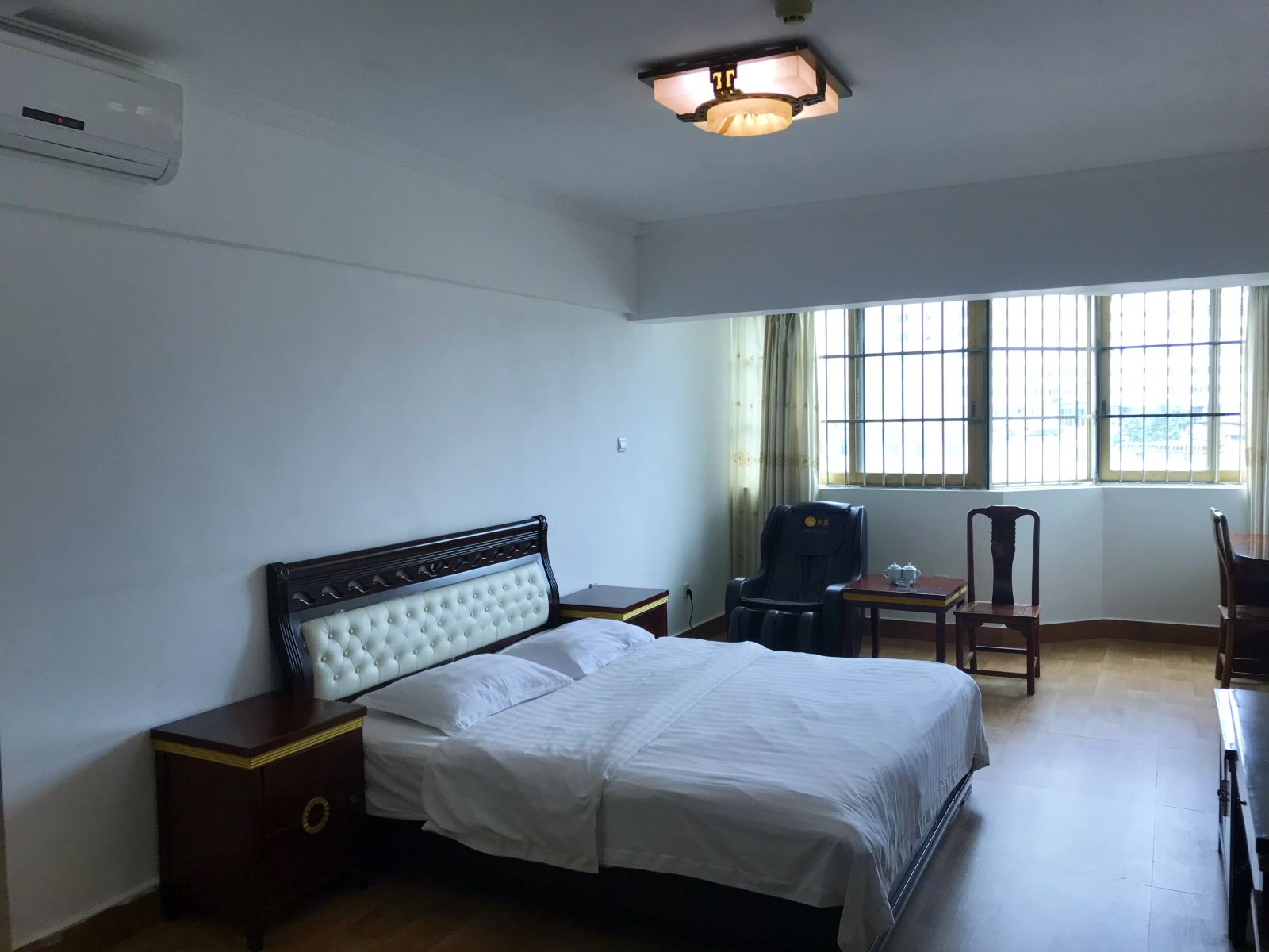标准大床房