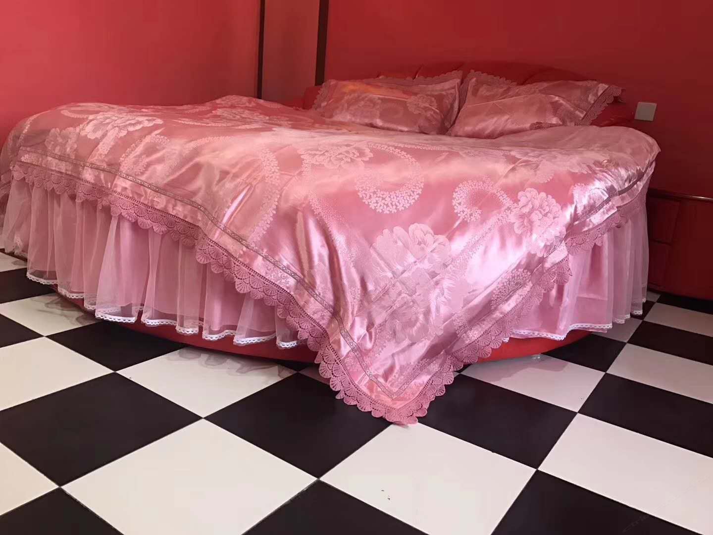 精品主题房