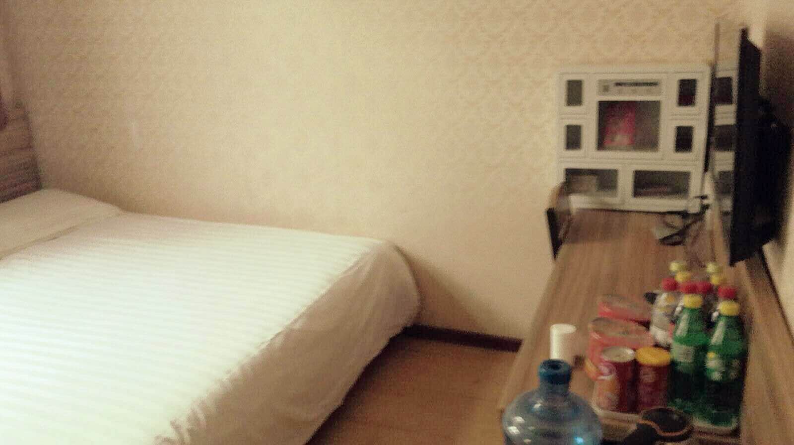 普通间(公共卫浴)