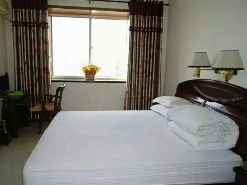 实惠精选大床房
