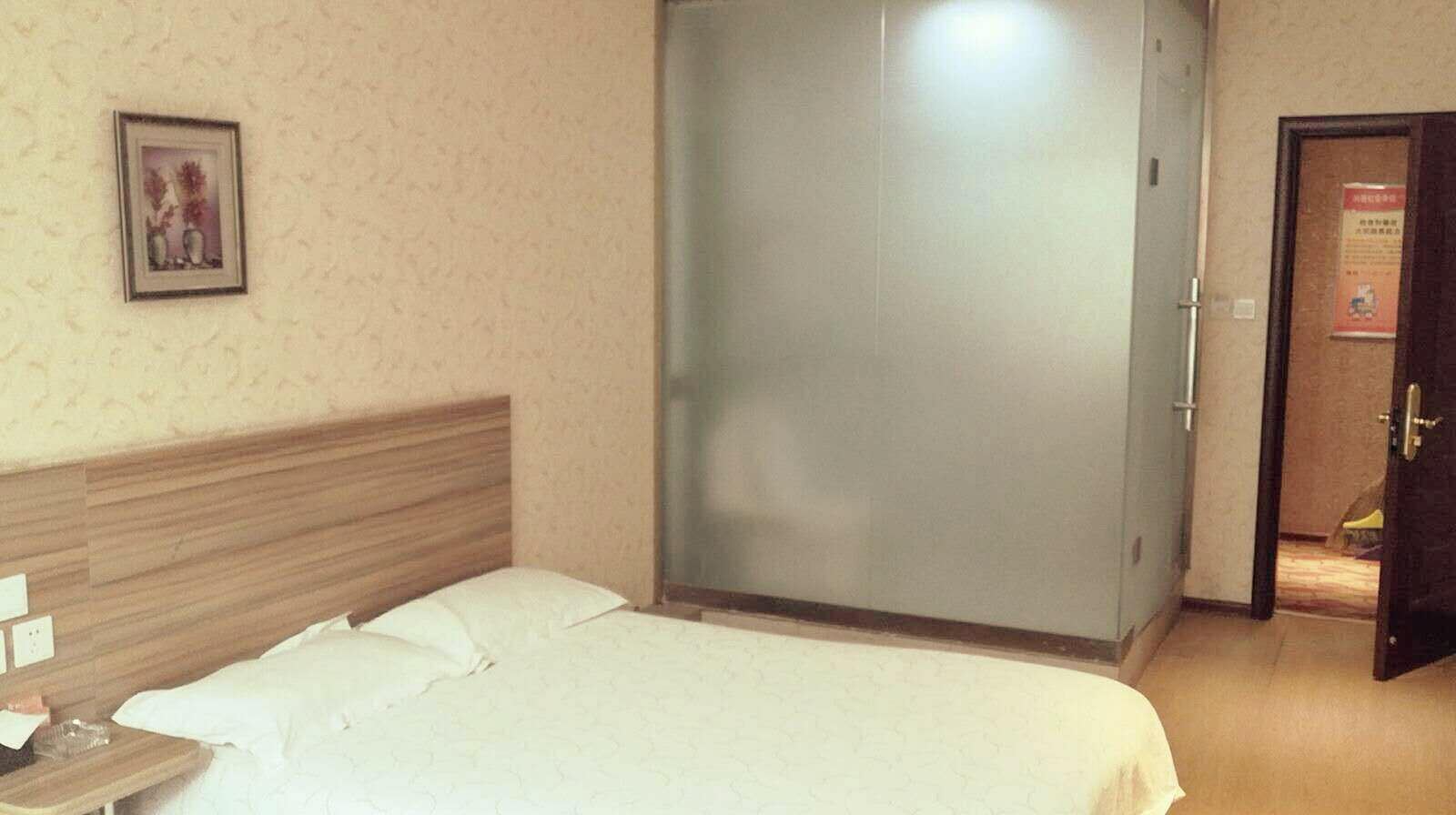 大床房