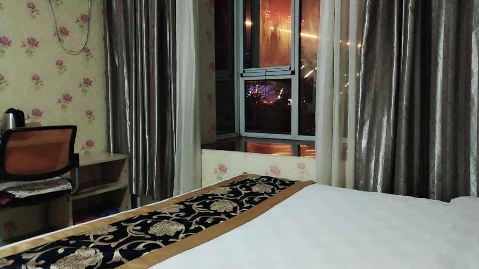 豪华标准间