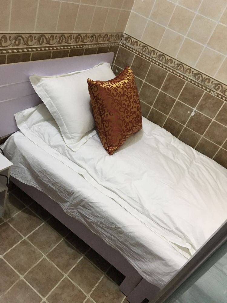 普通单间