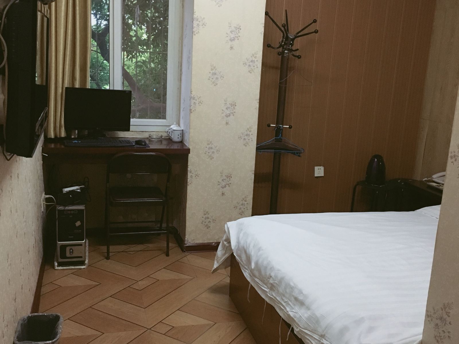 舒适大床房