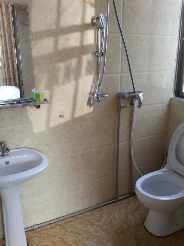 双人房